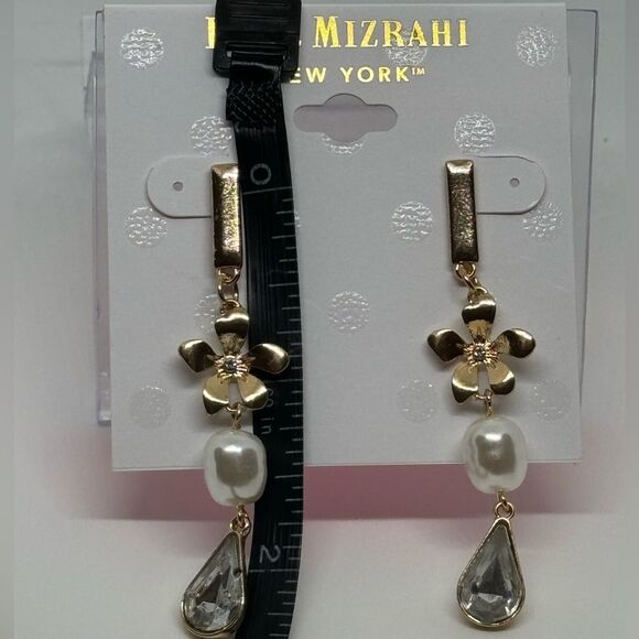 ISAAC MIZRAHI Gold Tone Flower Crystal Dangling Post  Earrings 2.5 inch - Picture 5 of 5